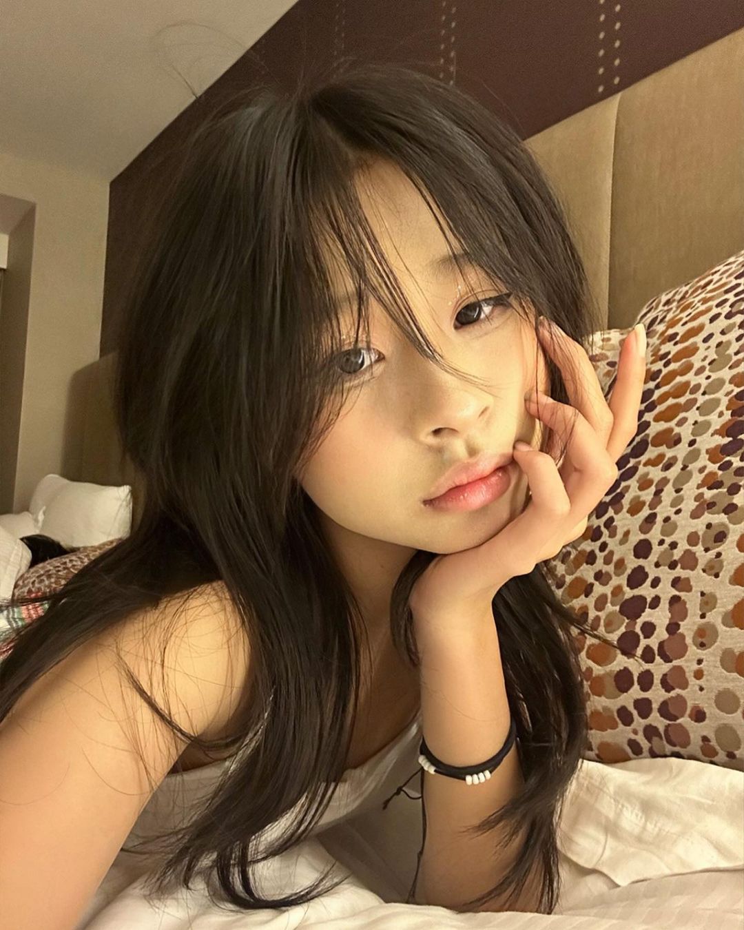 Amelia wu - medium